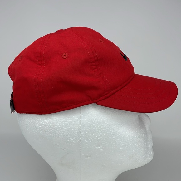 NWOT Nike Just Do It Dri-Fit Swoosh Baseball Hat Cap Youth KidsAge 4-7 Red Black - Picture 5 of 6